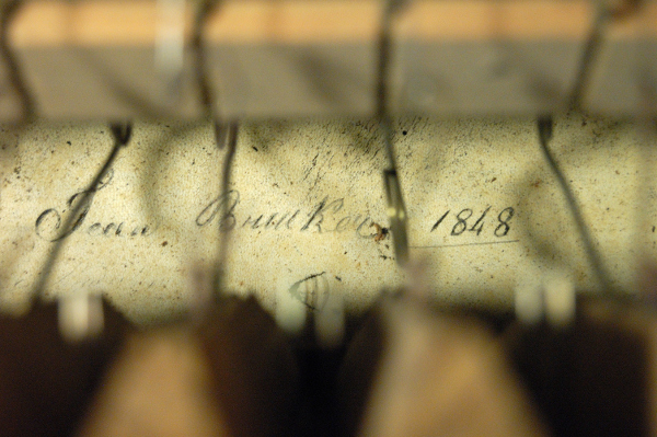 inscription découverte dans le sommier du grand orgue